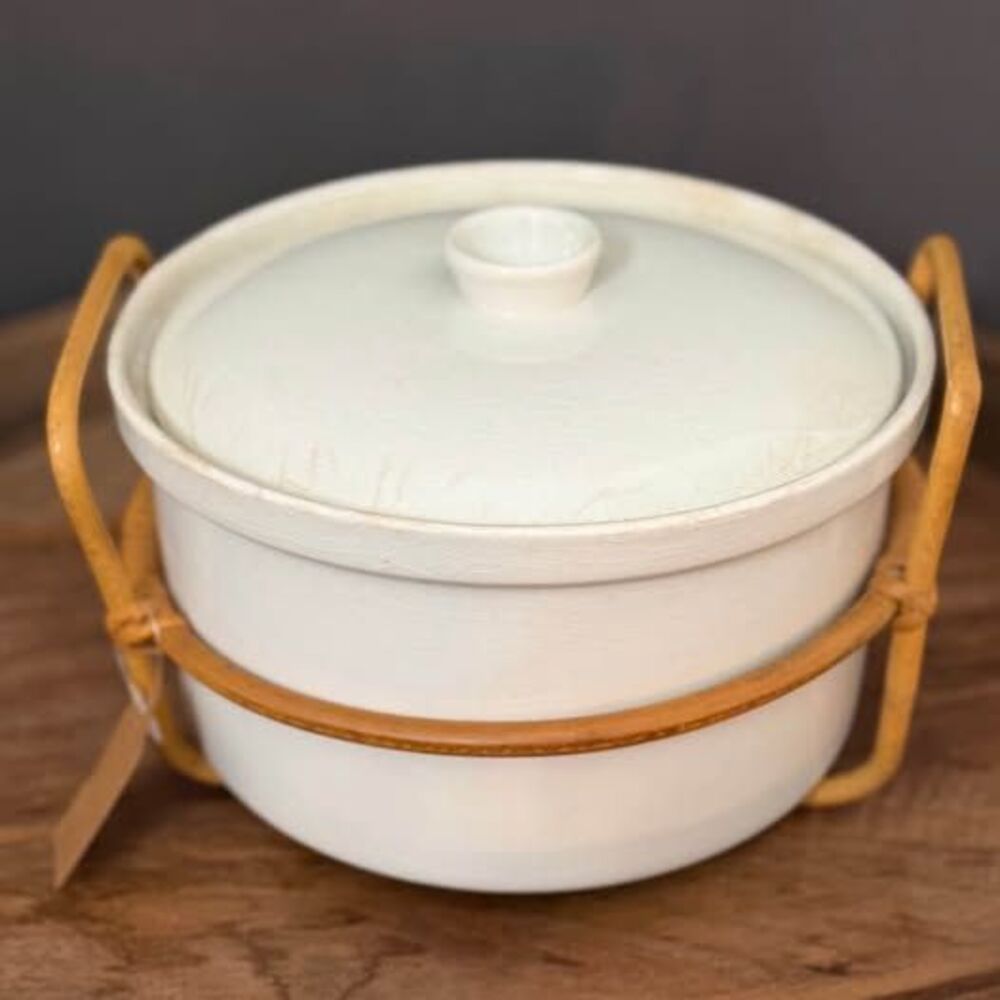 Vintage Kilta Ceramic Casserole Dish with Rattan Carrier~Arabia~Made in Finland